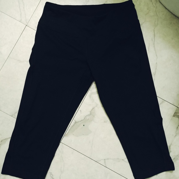 Zella Pants - Zella capris Zella Pants - Zella capris